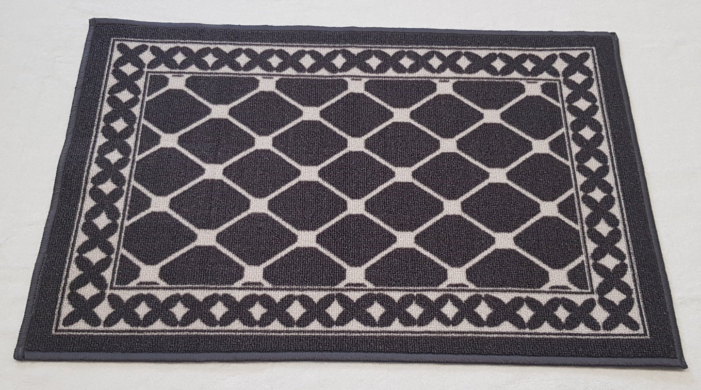 DM40 Ozzie Door Mat Grey