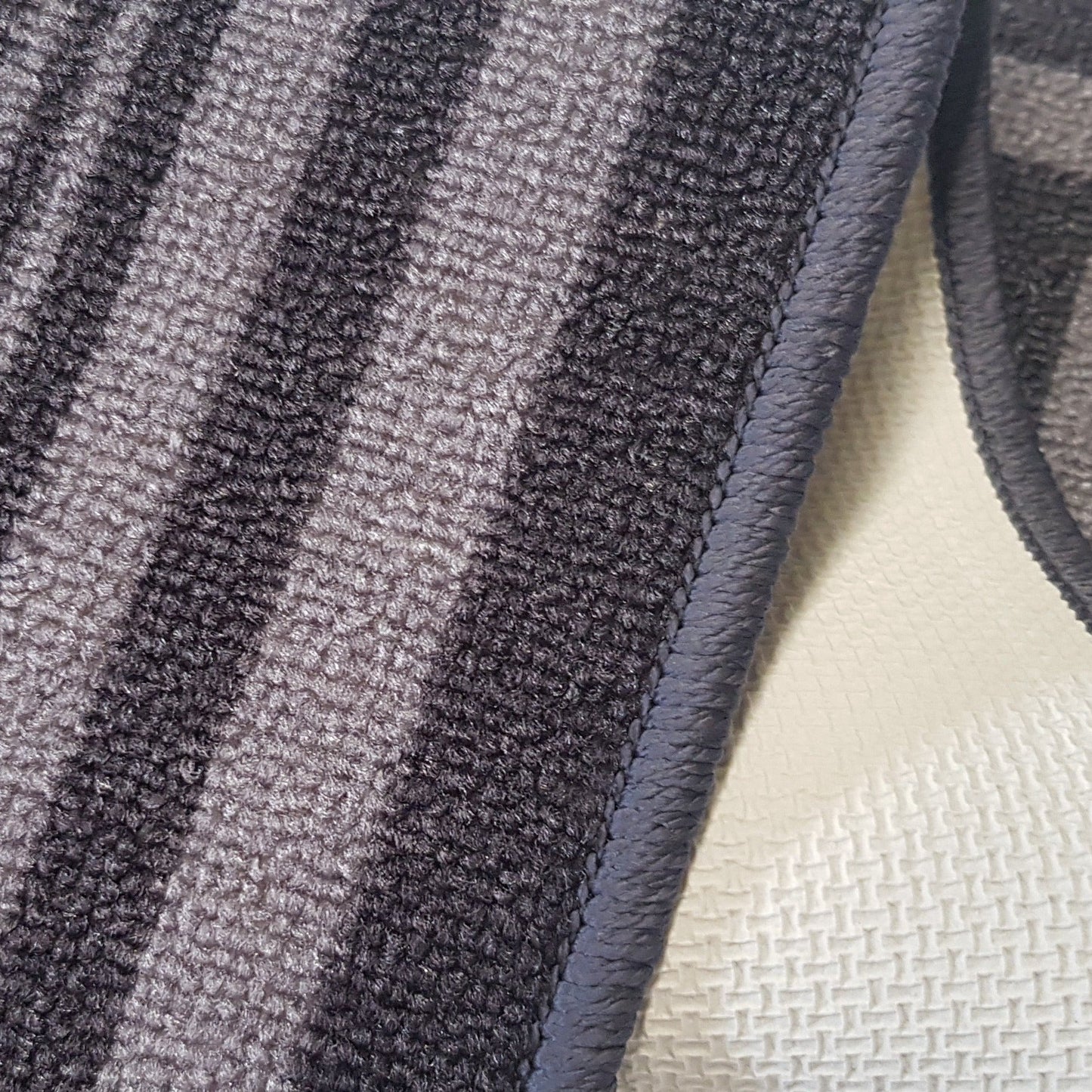 DM60 Ozzie Indoor Mat Grey