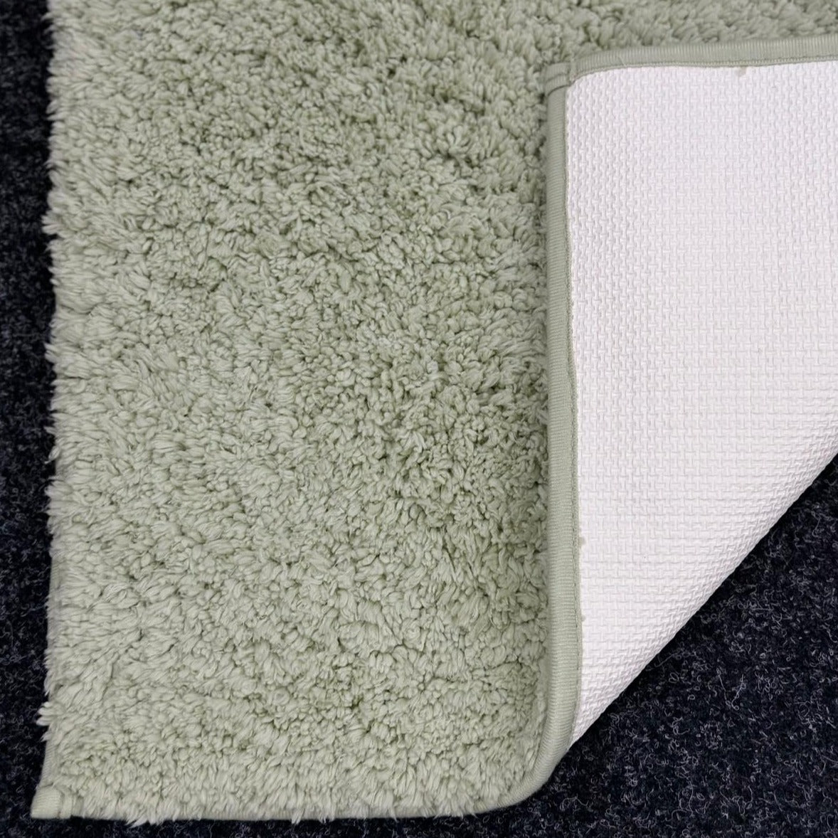 Drylon Bath Mat Papyrus Green in Size 49cm x 80cm