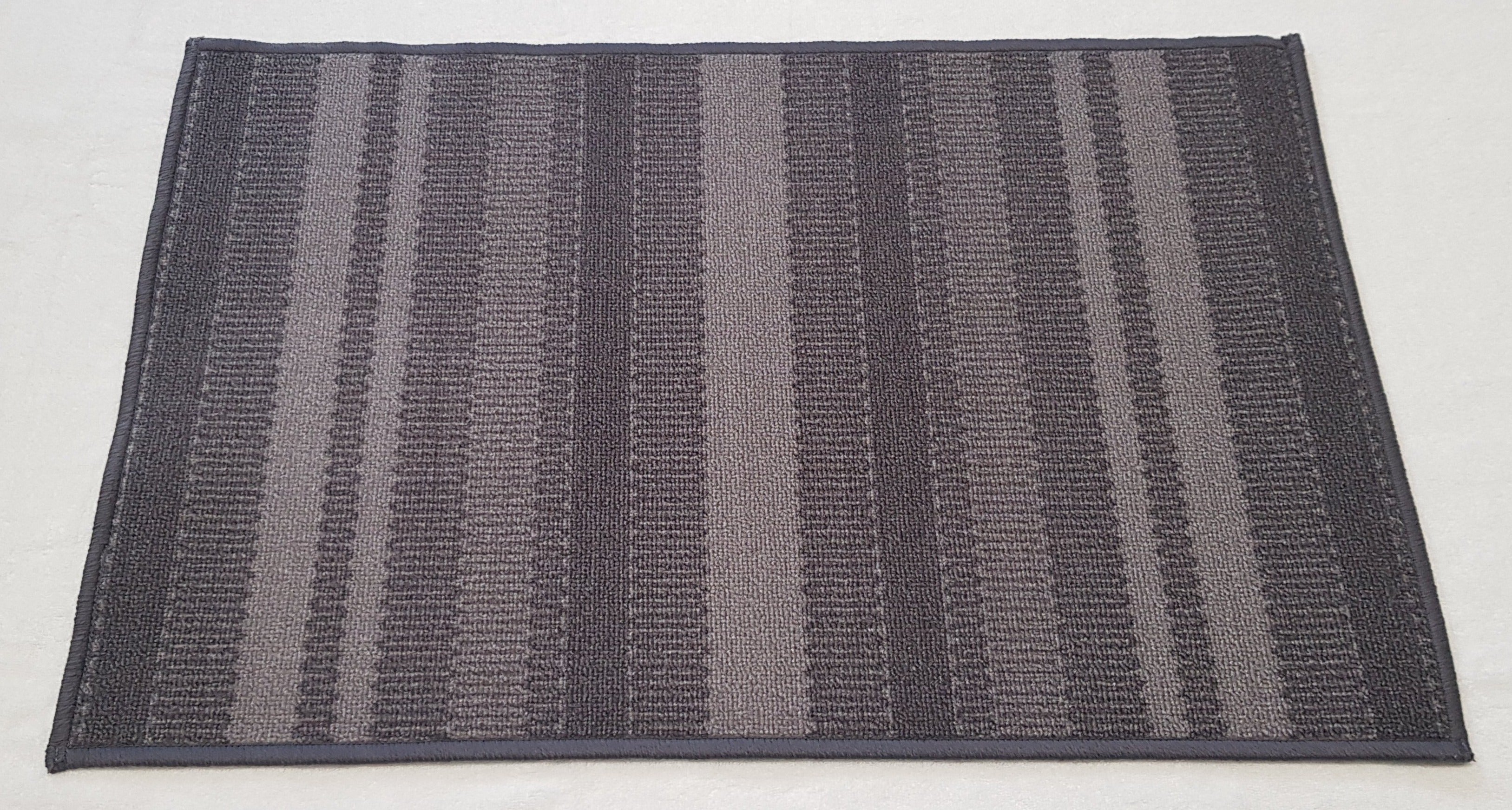 DM30 Ozzie Door Mat Grey