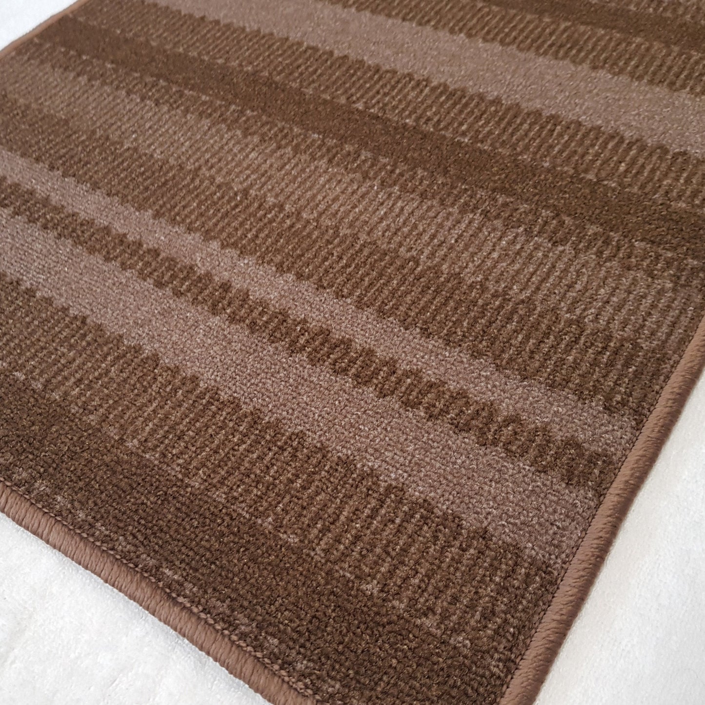 DM30 Ozzie Hall Runner Brown